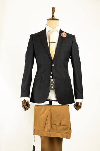 Die Caprie Classic Two Button Suit Jacket